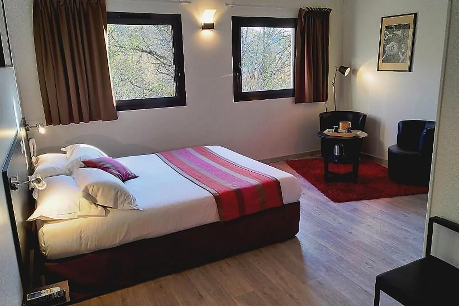 Lieux événementiels, CÔTÉ HÔTEL