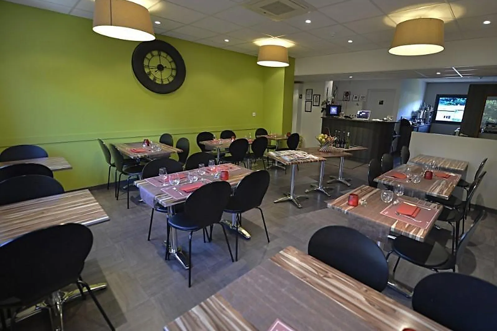 Lieux événementiels, CÔTÉ HÔTEL