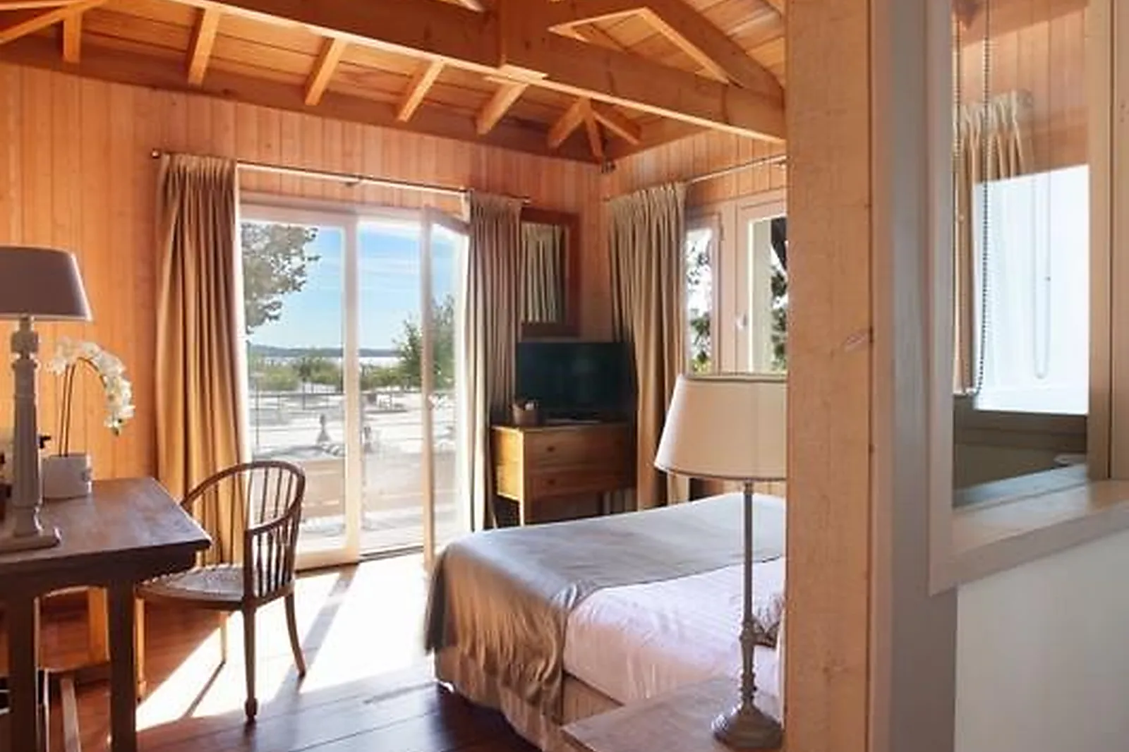 Lieux événementiels, CÔTÉ SABLE