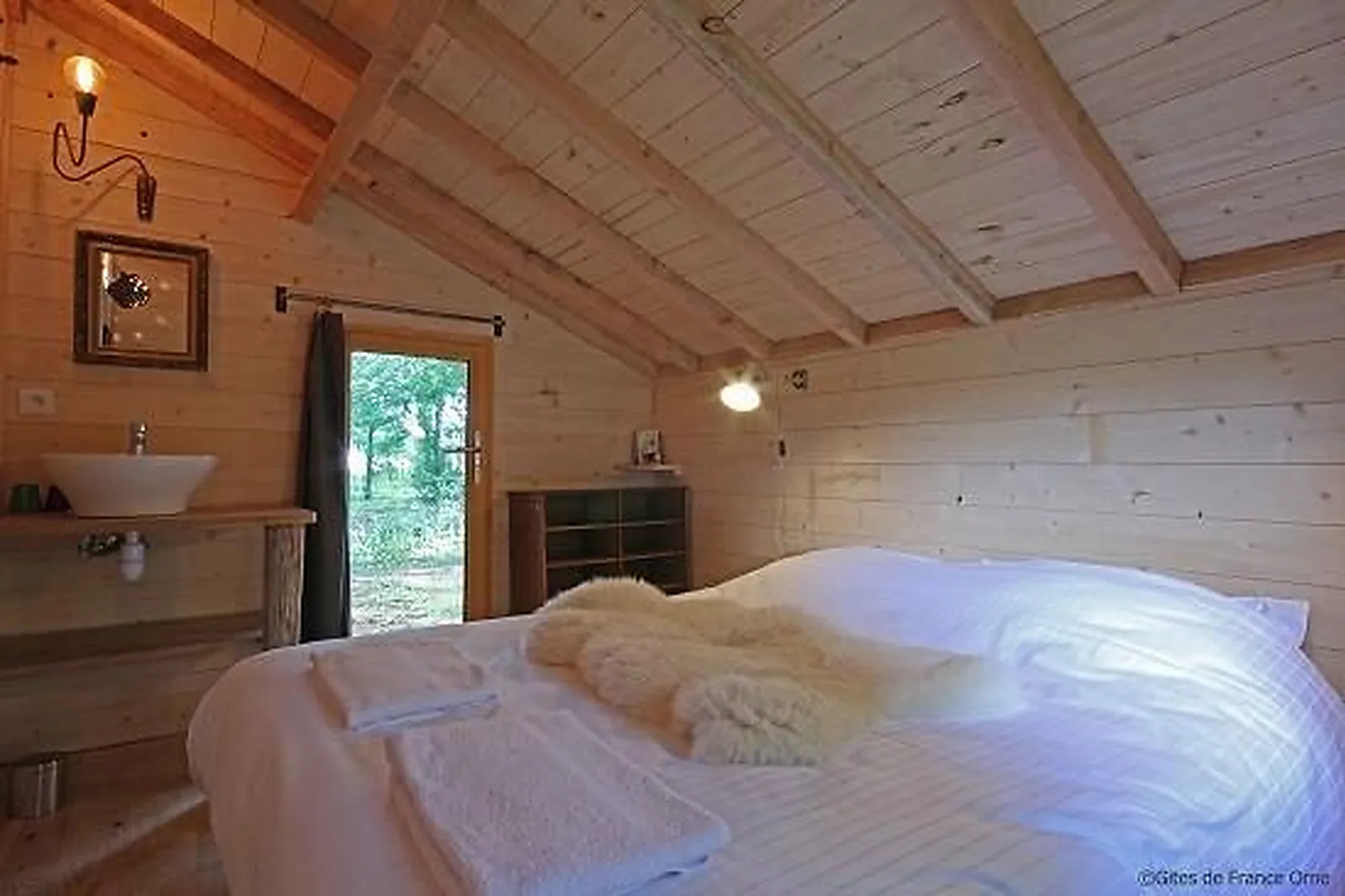 Lieux événementiels, COUNTRY LODGE