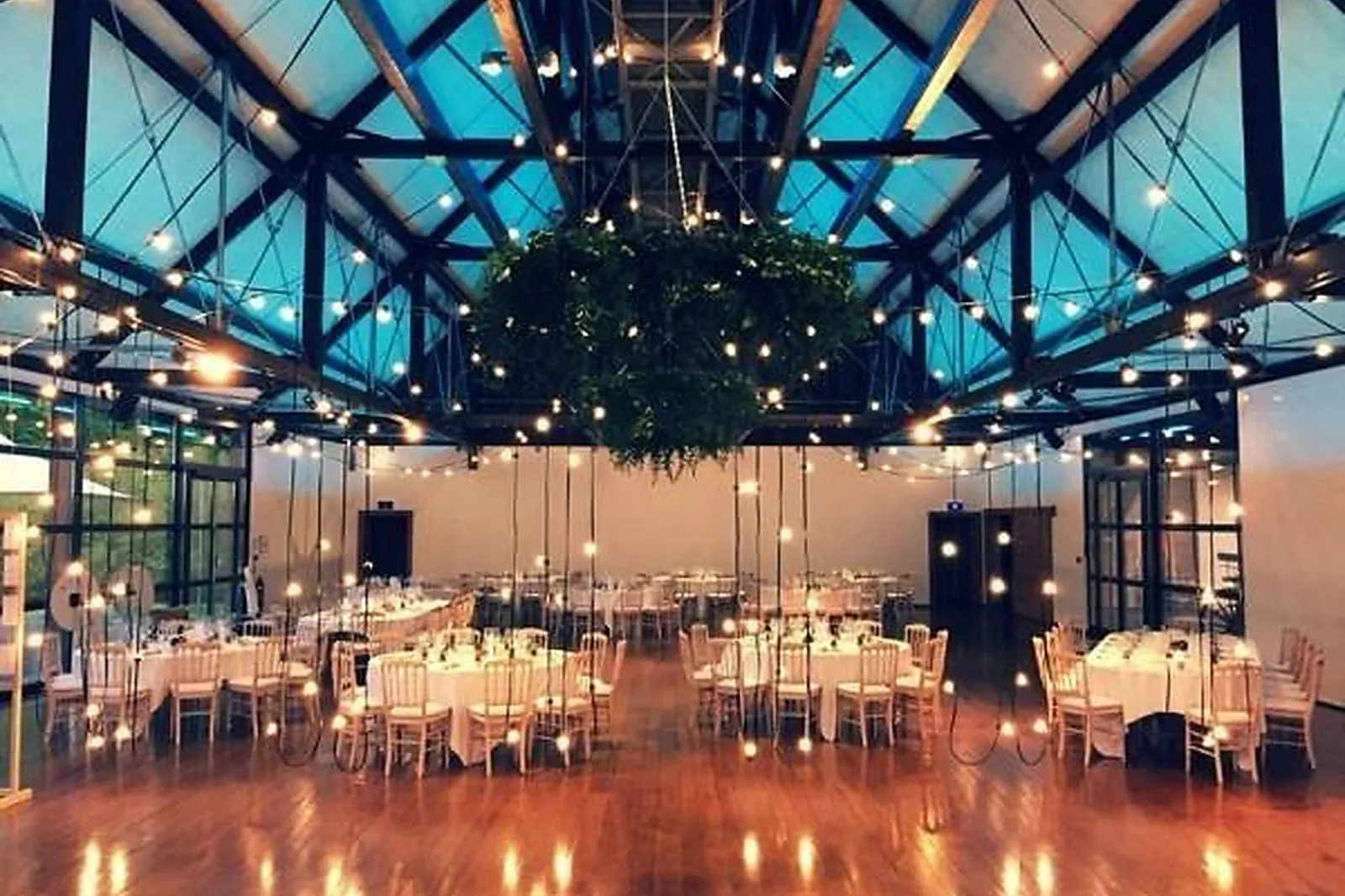 Lieux événementiels, COUR DE HONAU