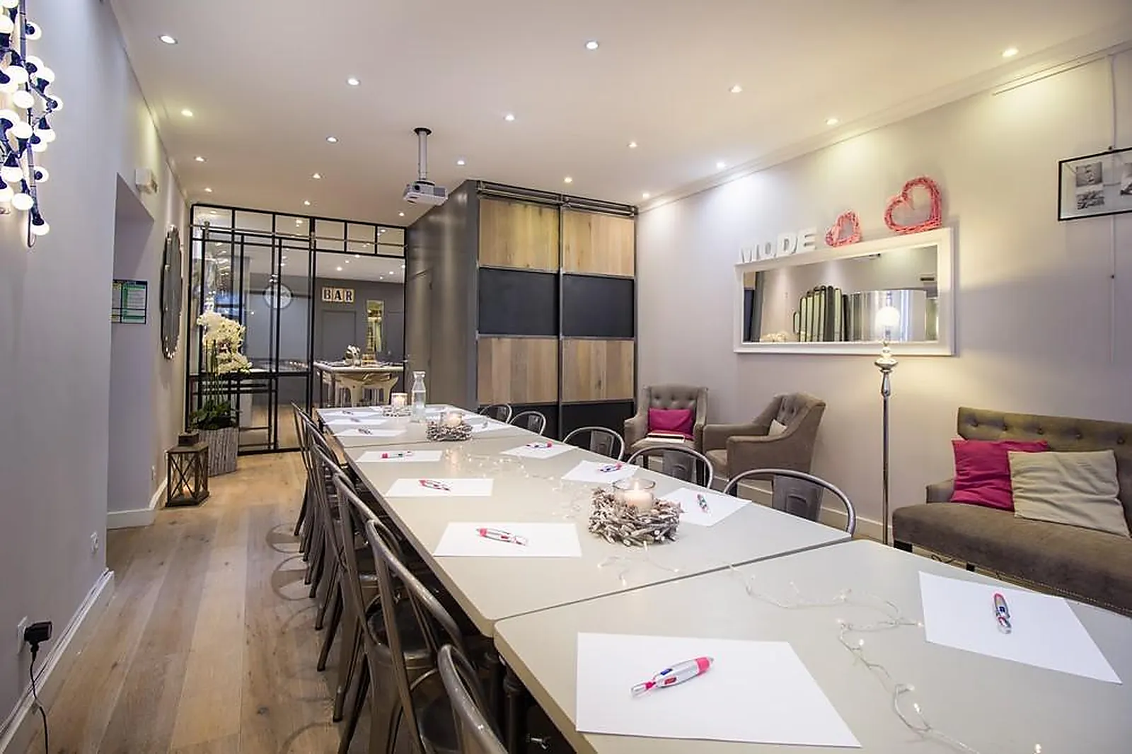 Lieux événementiels, COUR DES CRÉATEURS