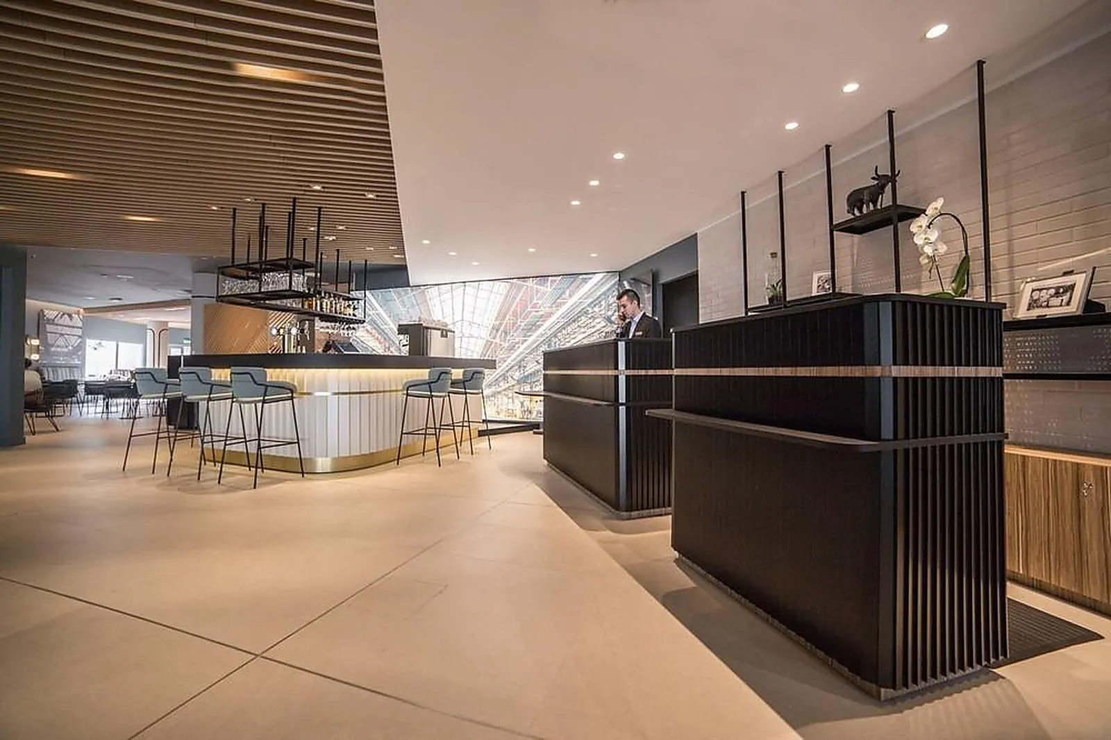 Lieux événementiels, COURTYARD PARIS ARCUEIL