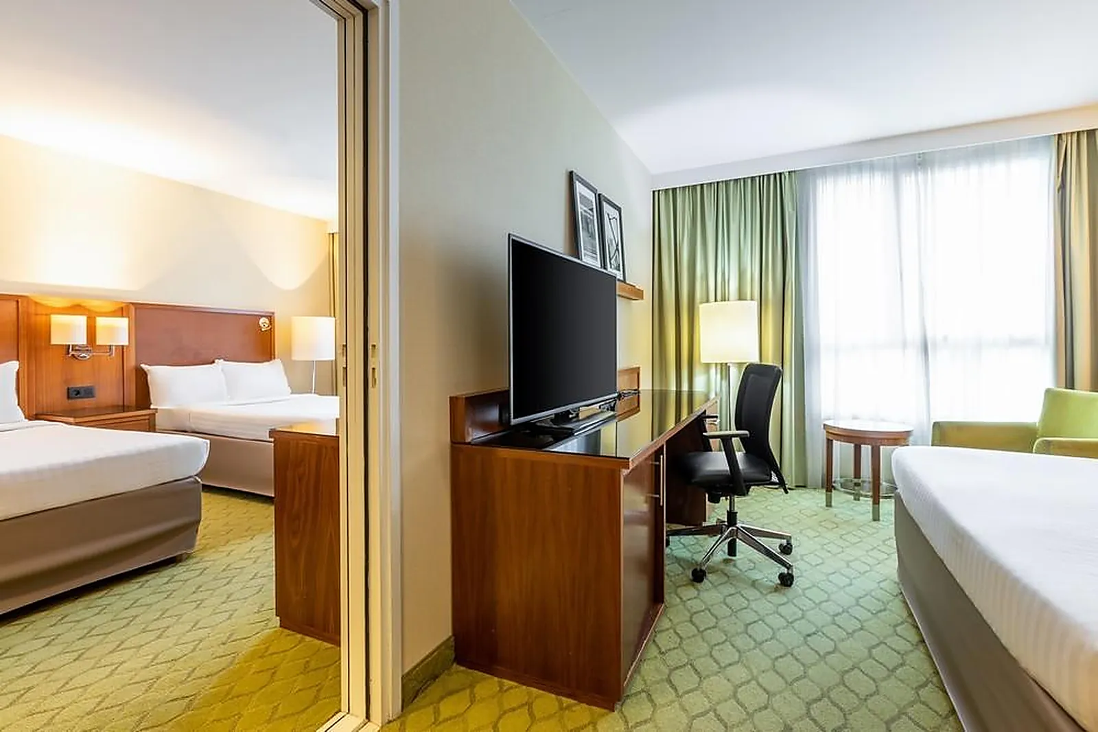 Lieux événementiels, COURTYARD PARIS SAINT DENIS