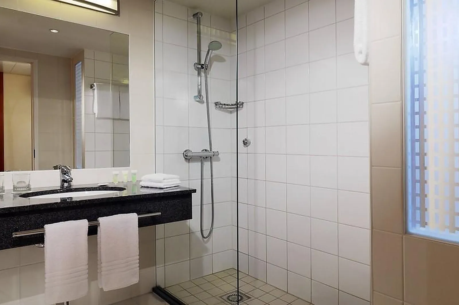 Lieux événementiels, COURTYARD BY MARRIOTT PARIS LA DEFENSE WEST - COLOMBES