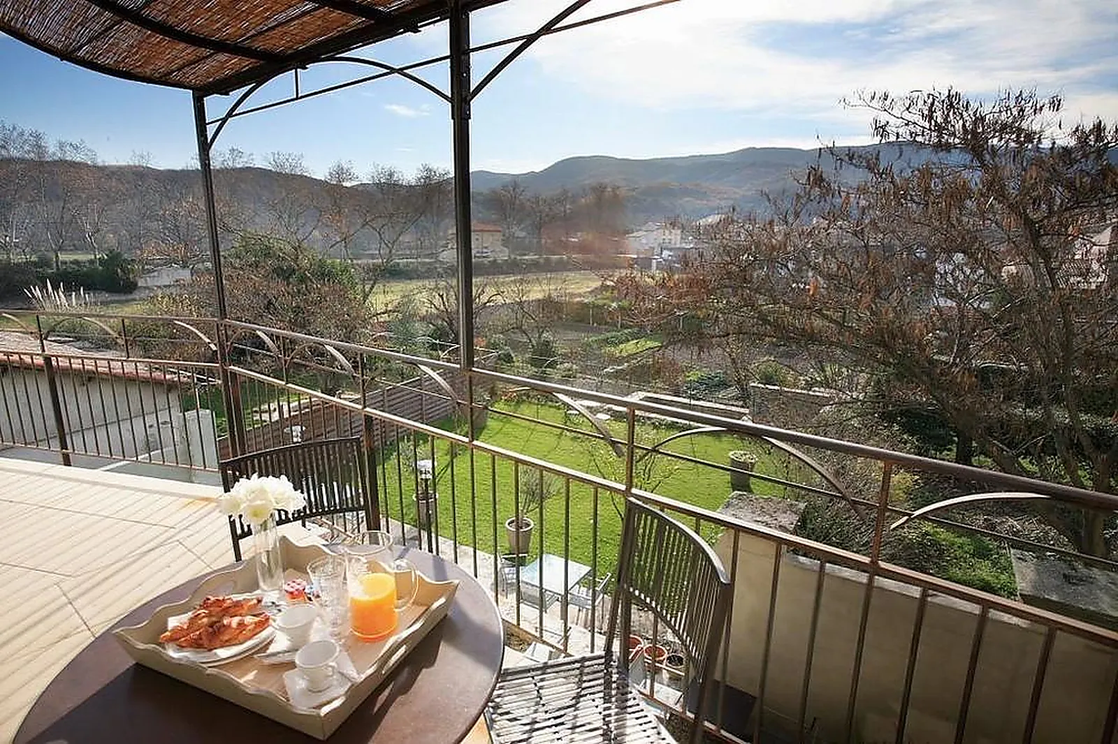 Lieux événementiels, COUVENT D'HÉRÉPIAN