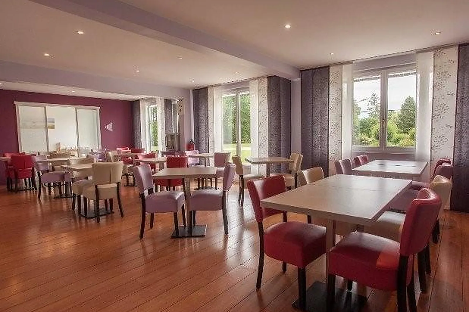 Lieux événementiels, COZY HÔTEL MORLAIX