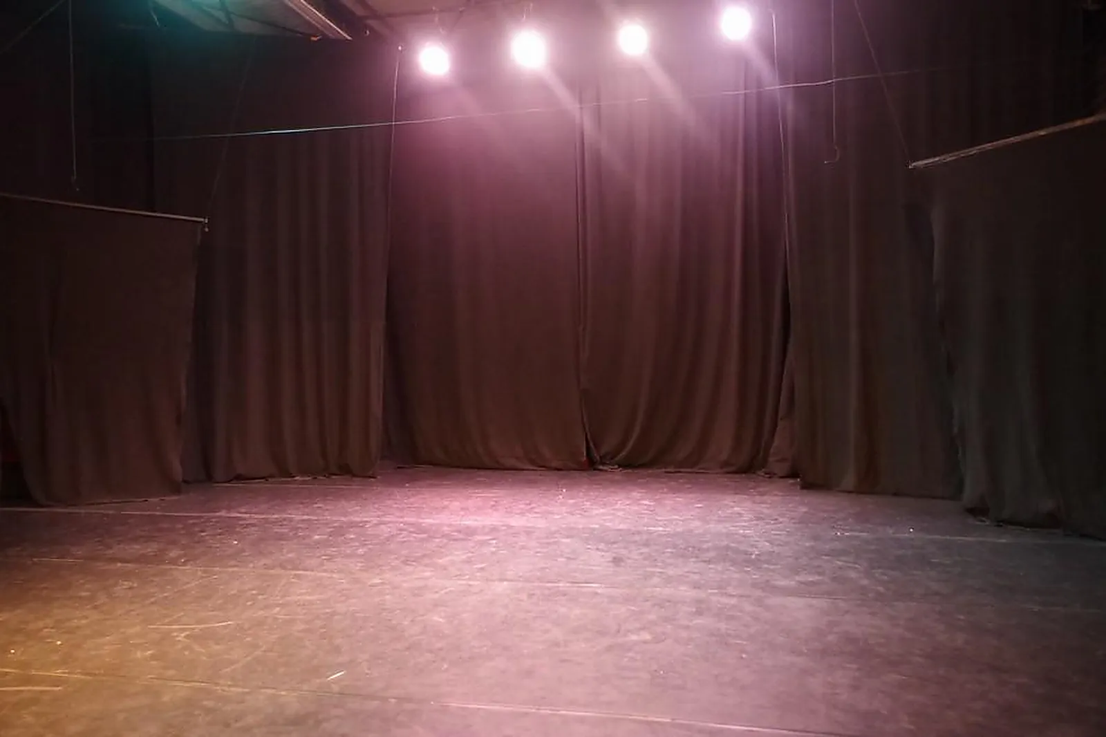 Lieux événementiels, CRÉA