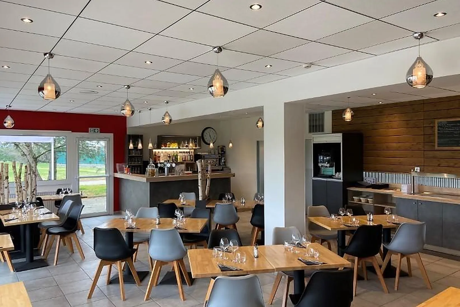 Lieux événementiels, CRIS HÔTEL