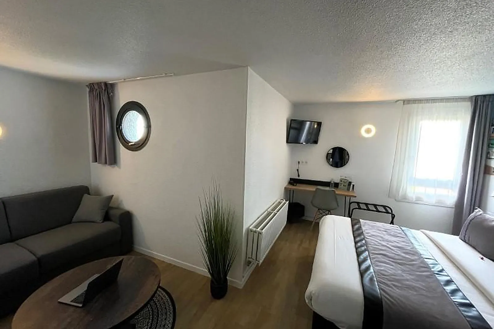 Lieux événementiels, CRIS HÔTEL