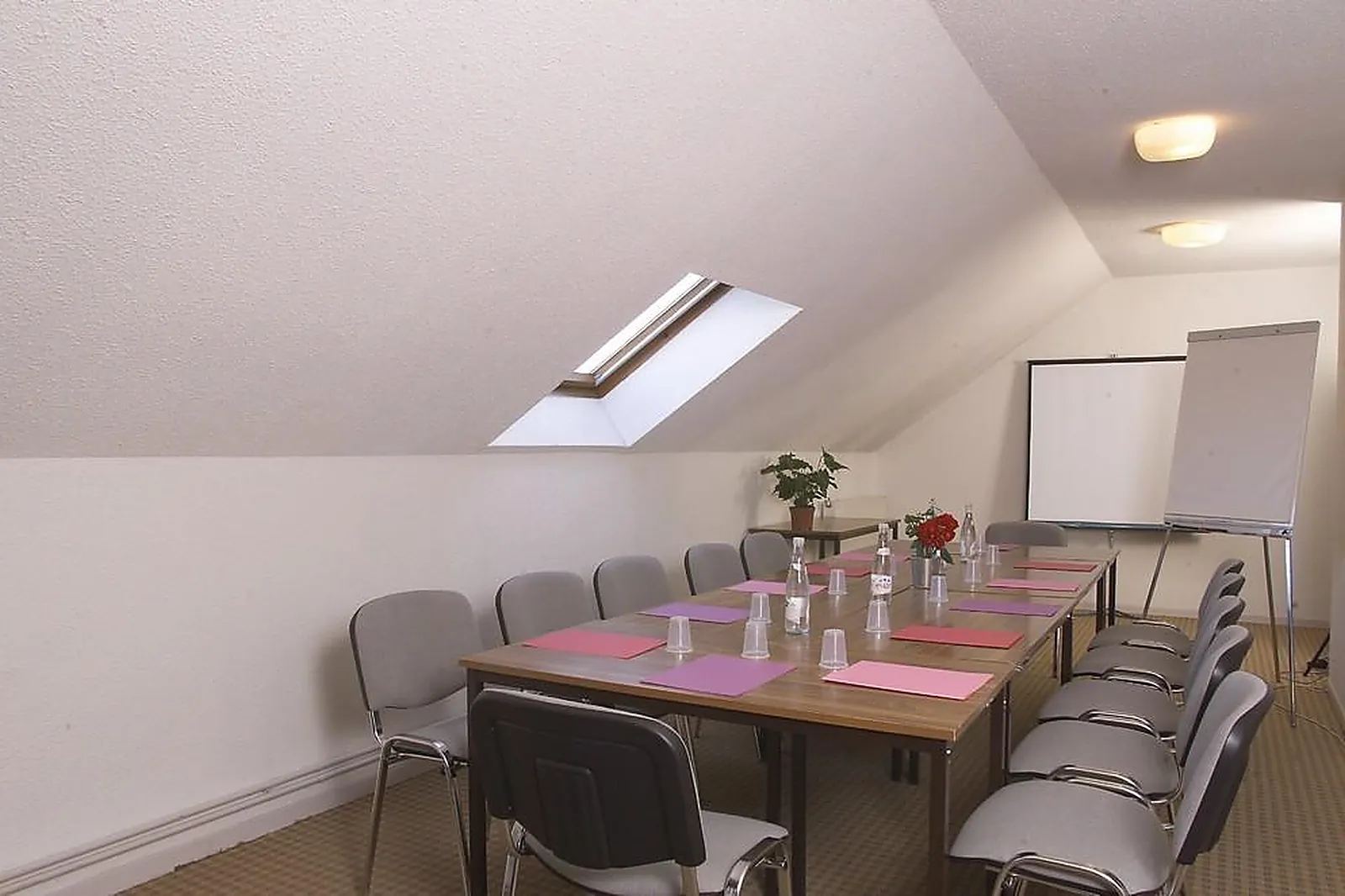 Lieux événementiels, CRIS HÔTEL