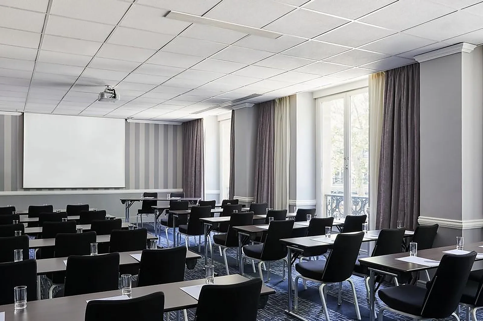 Lieux événementiels, CROWNE PLAZA PARIS RÉPUBLIQUE