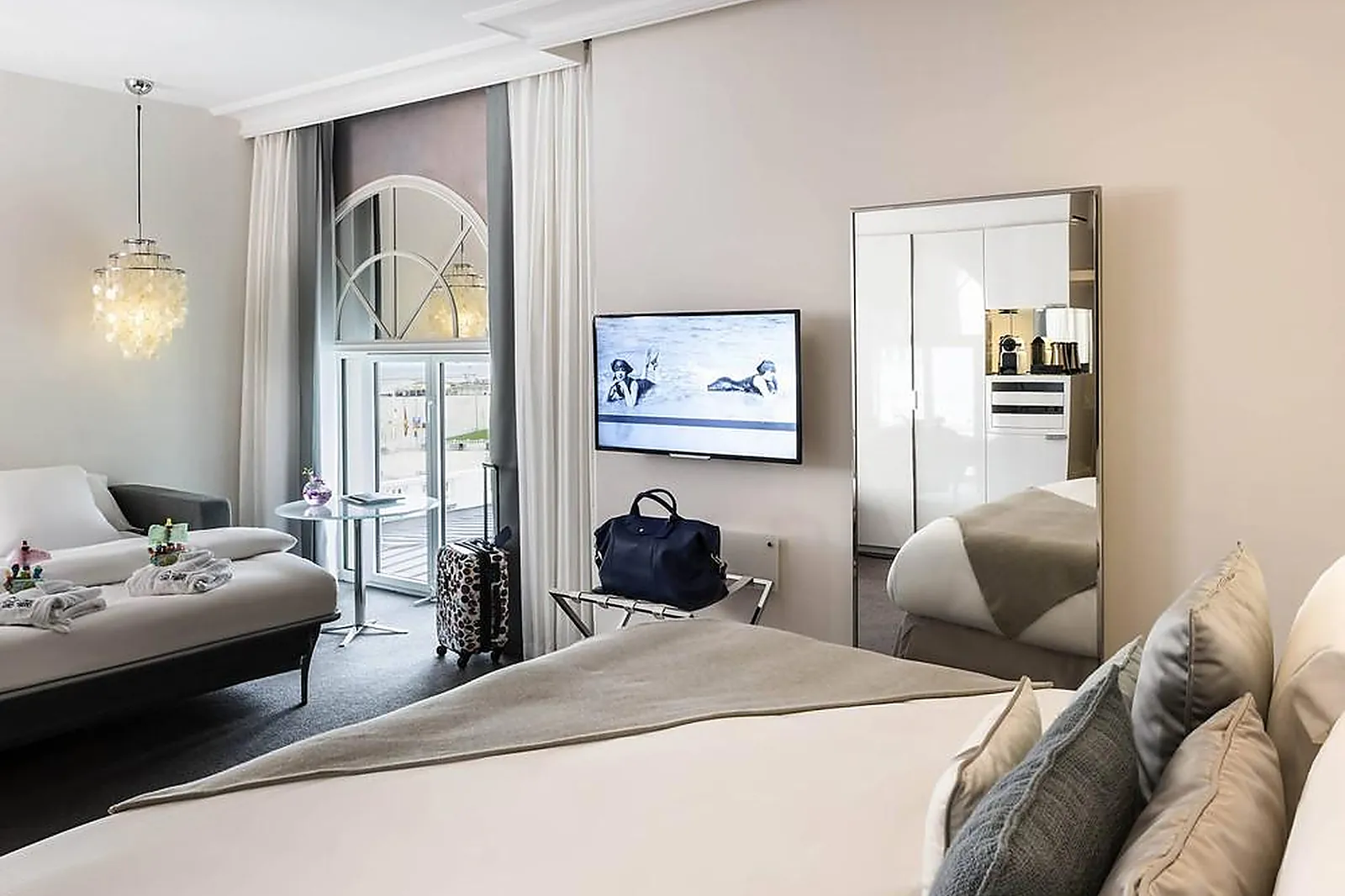 Lieux événementiels, CURES MARINES