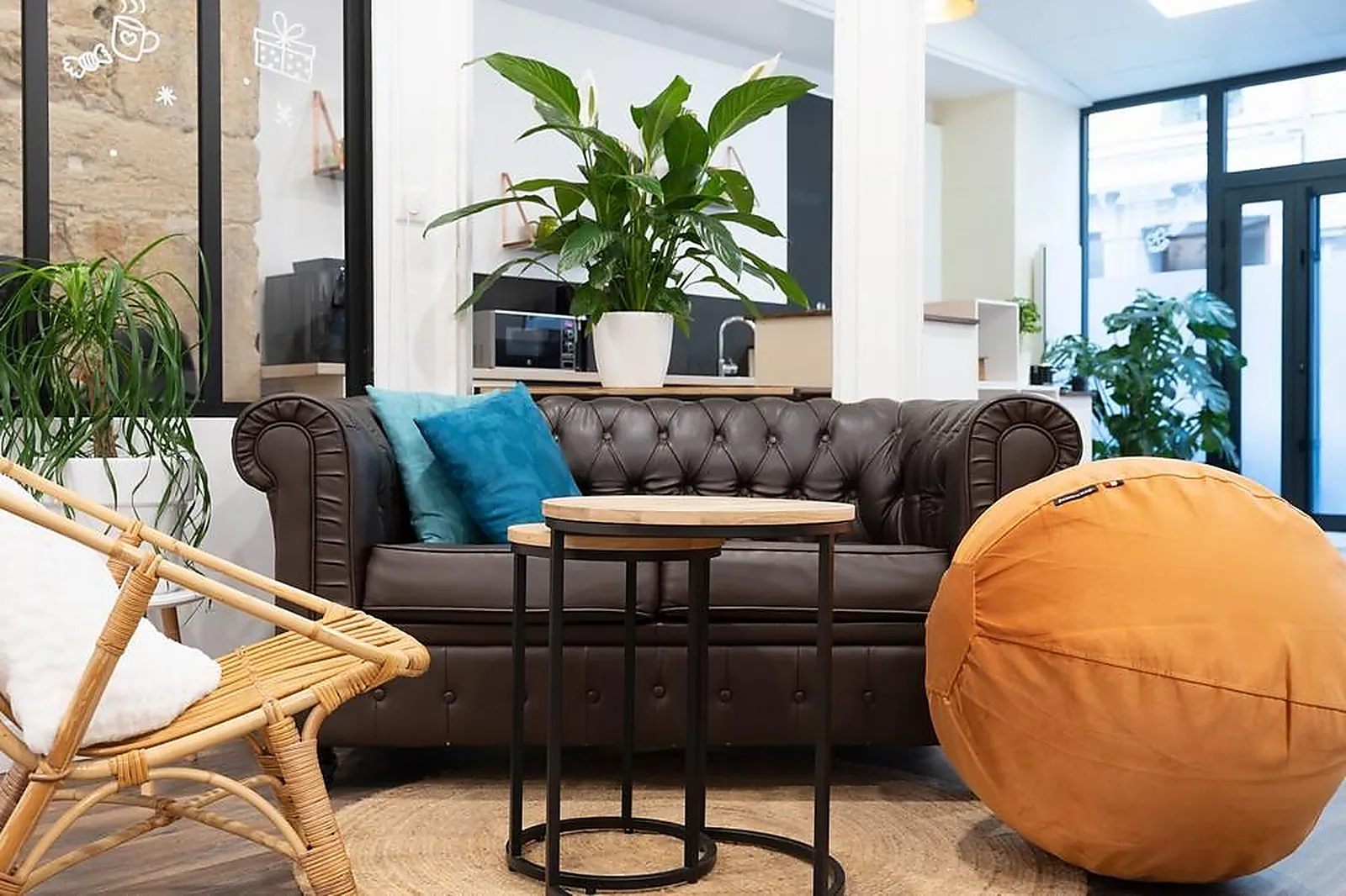 Lieux événementiels, D'UN SIÈGE À L'AUTRE - RUE BUGEAUD