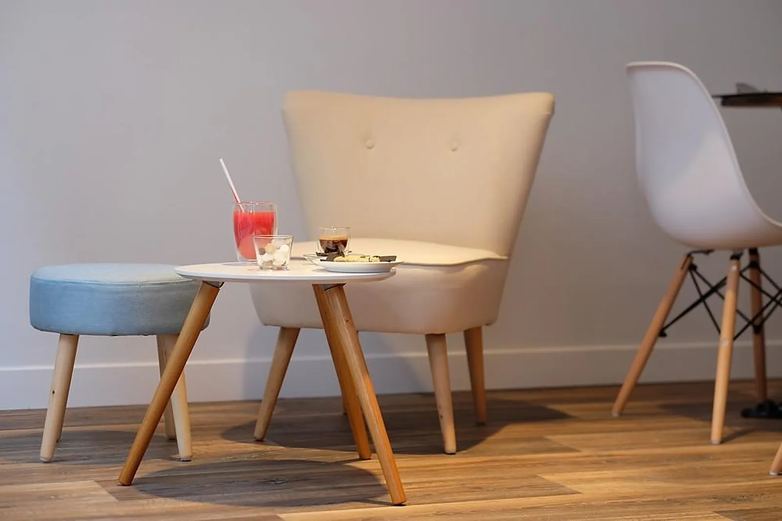 Lieux événementiels, D'UN SIÈGE À L'AUTRE - RUE BUGEAUD