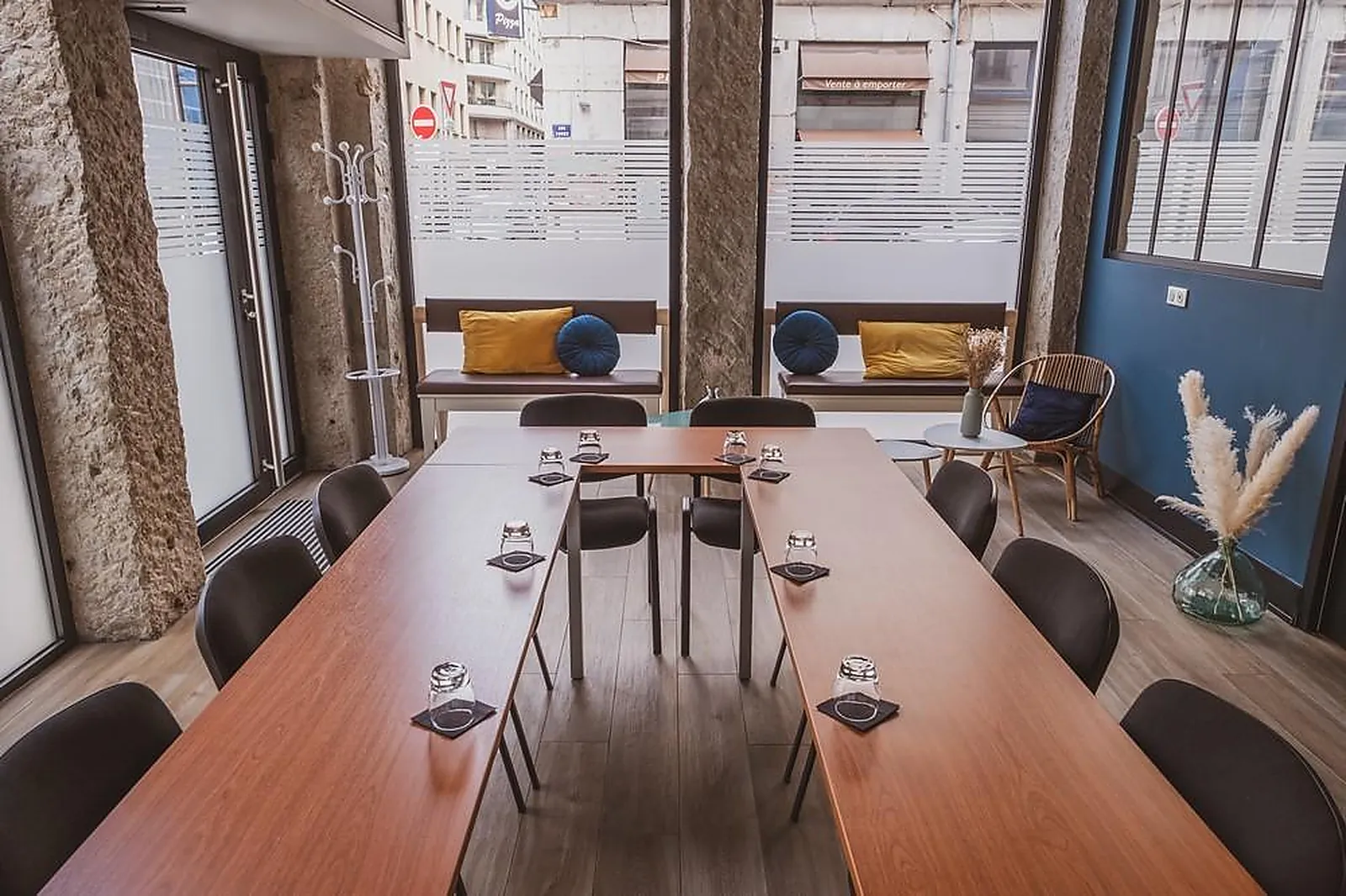 Lieux événementiels, D'UN SIÈGE À L'AUTRE - RUE MASSÉNA