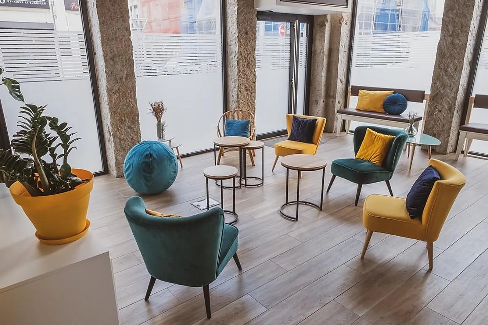 Lieux événementiels, D'UN SIÈGE À L'AUTRE - RUE MASSÉNA