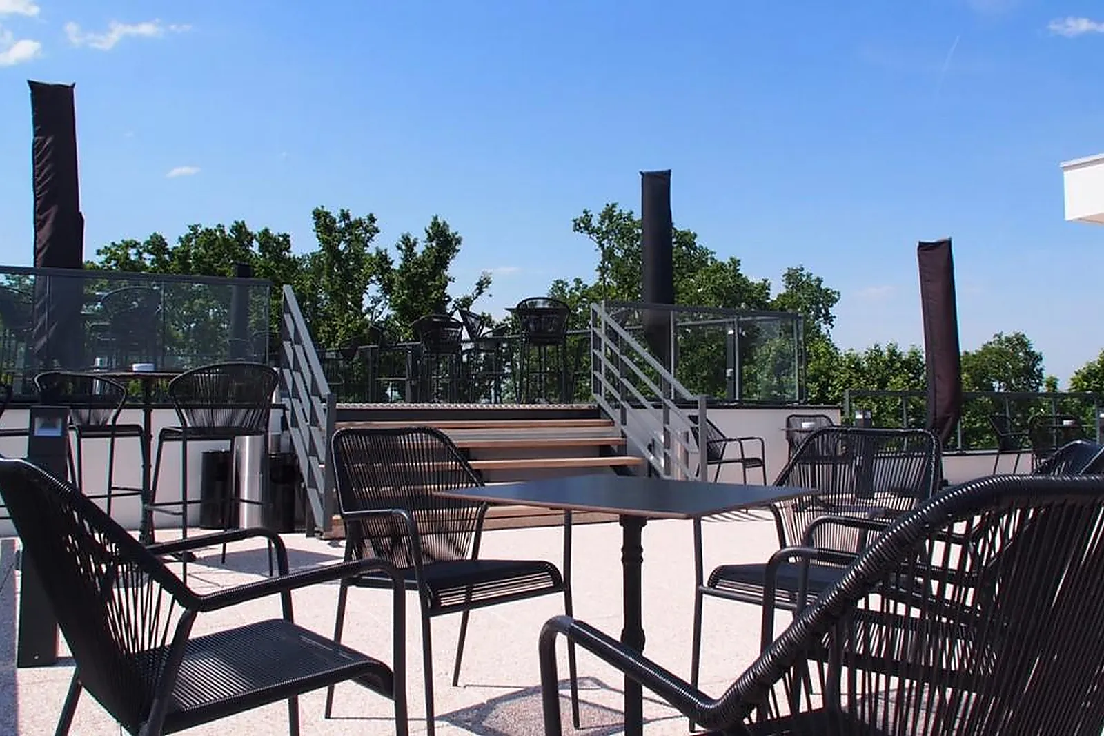 Lieux événementiels, DALI HÔTEL