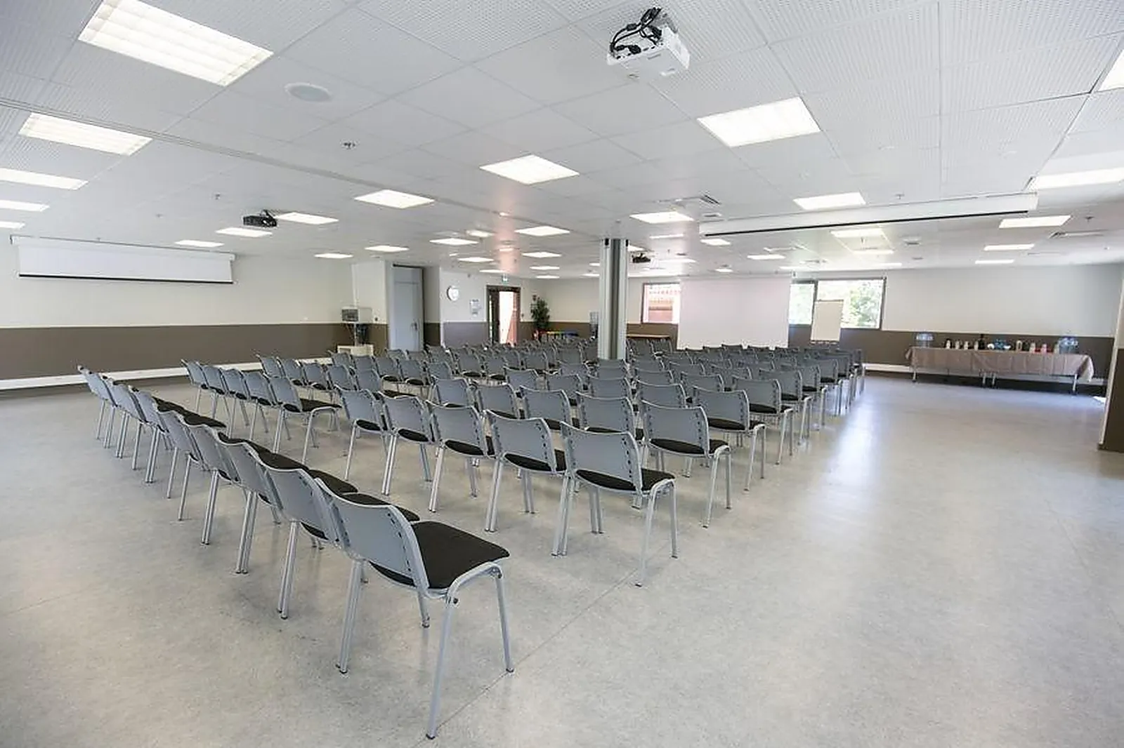 Lieux événementiels, DÉCATHLON VILLAGE BOUC-BEL-AIR