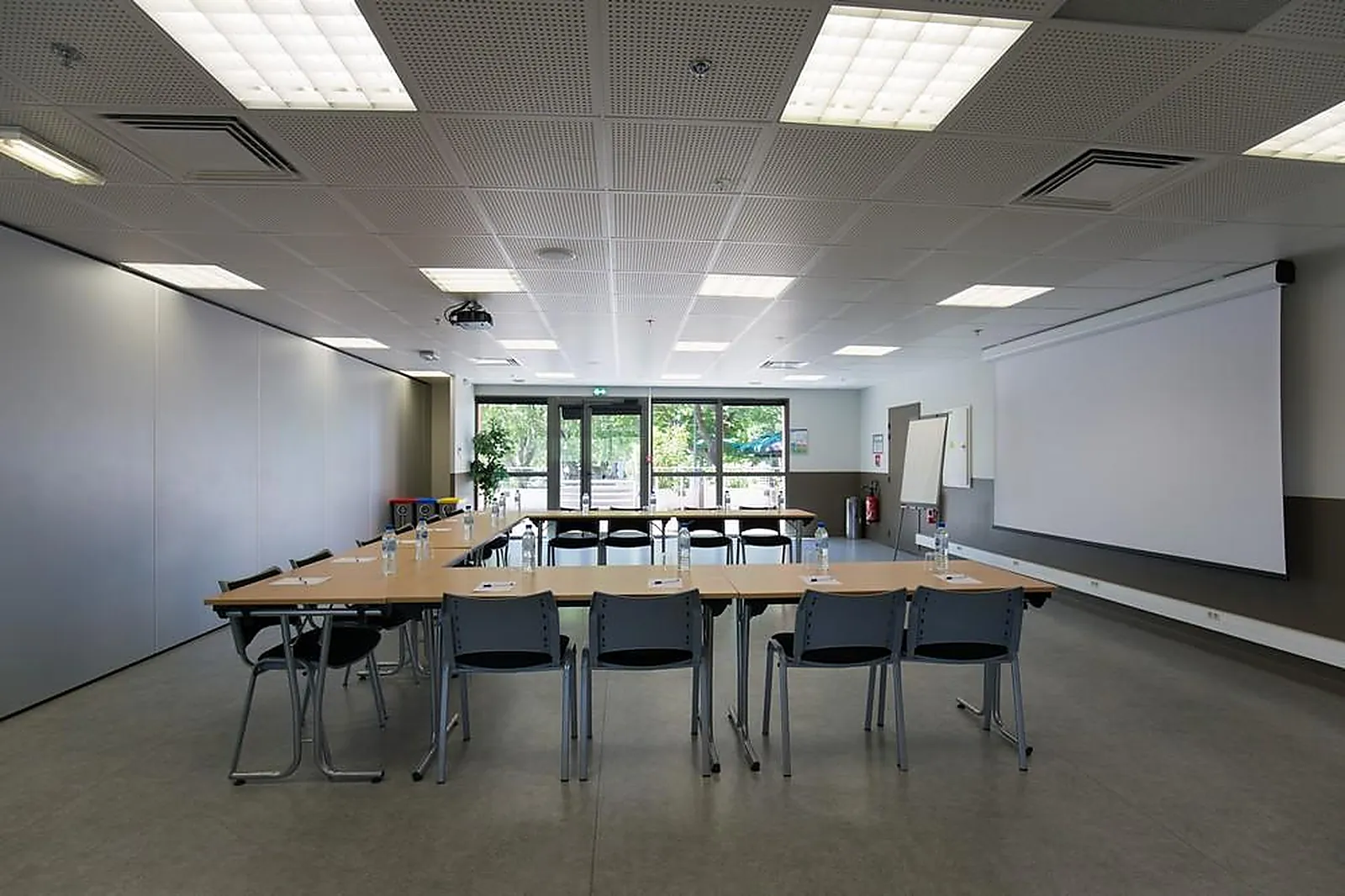 Lieux événementiels, DÉCATHLON VILLAGE BOUC-BEL-AIR