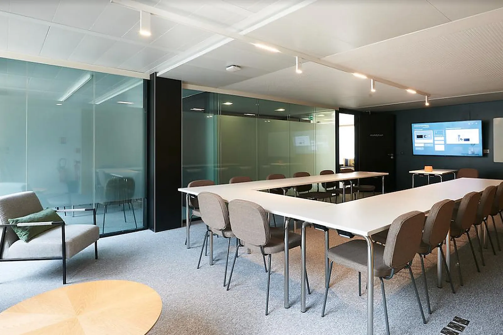 Lieux événementiels, DESKEO ALMA