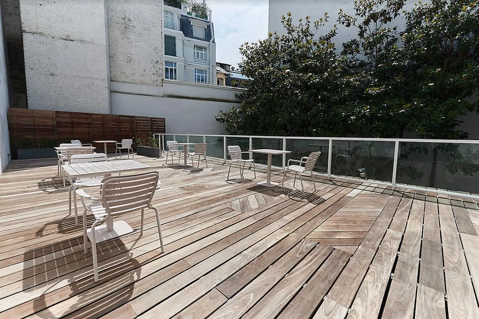 Lieux événementiels, DESKEO ALMA