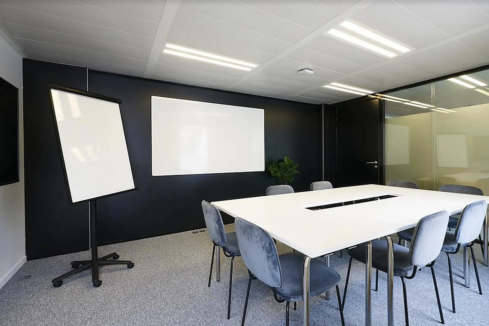 Lieux événementiels, DESKEO ALMA