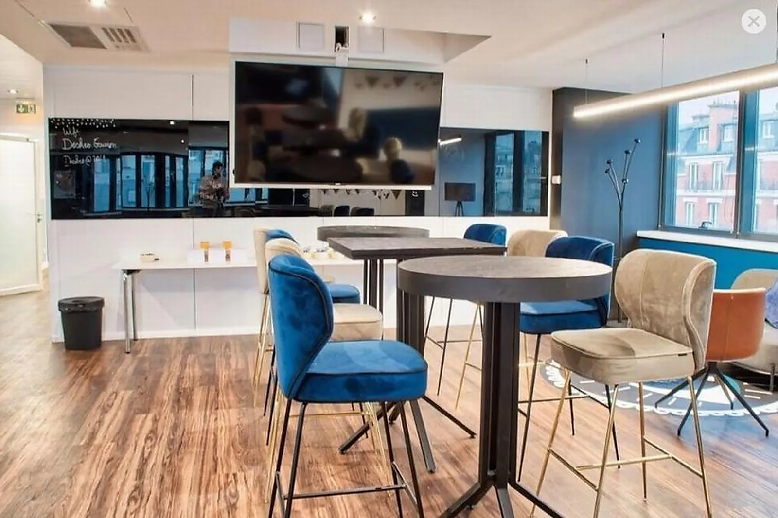 Lieux événementiels, DESKEO CHAMPERRET