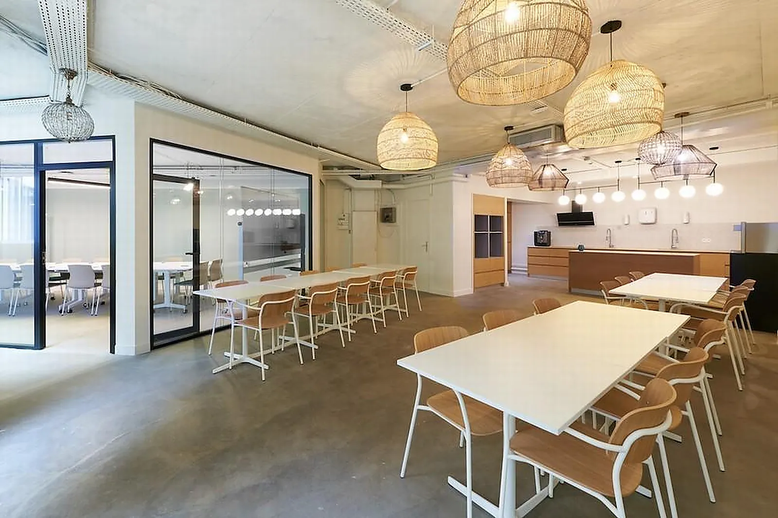 Lieux événementiels, DESKEO RÉPUBLIQUE