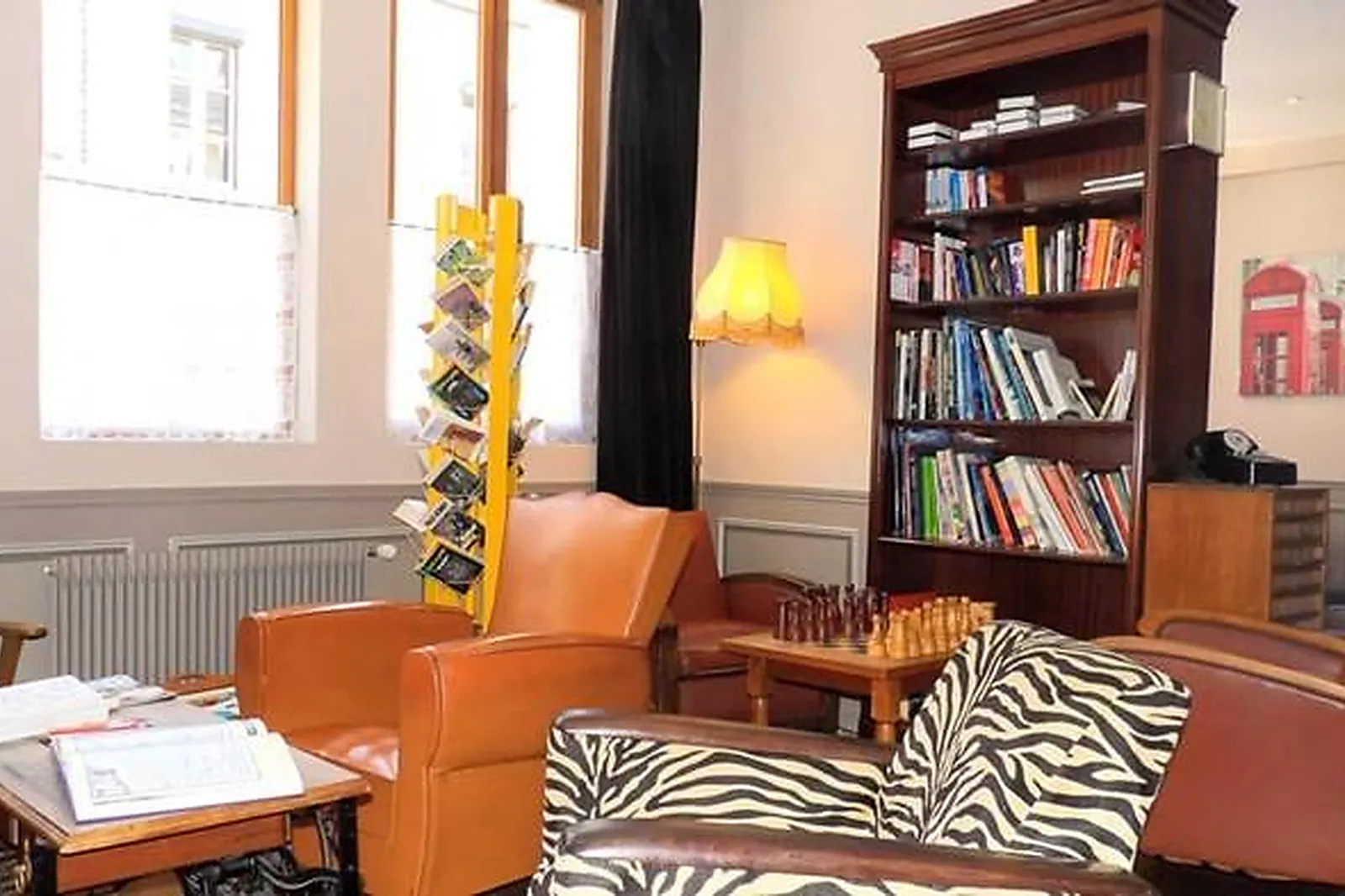 Lieux événementiels, DETECTIVE HOTEL