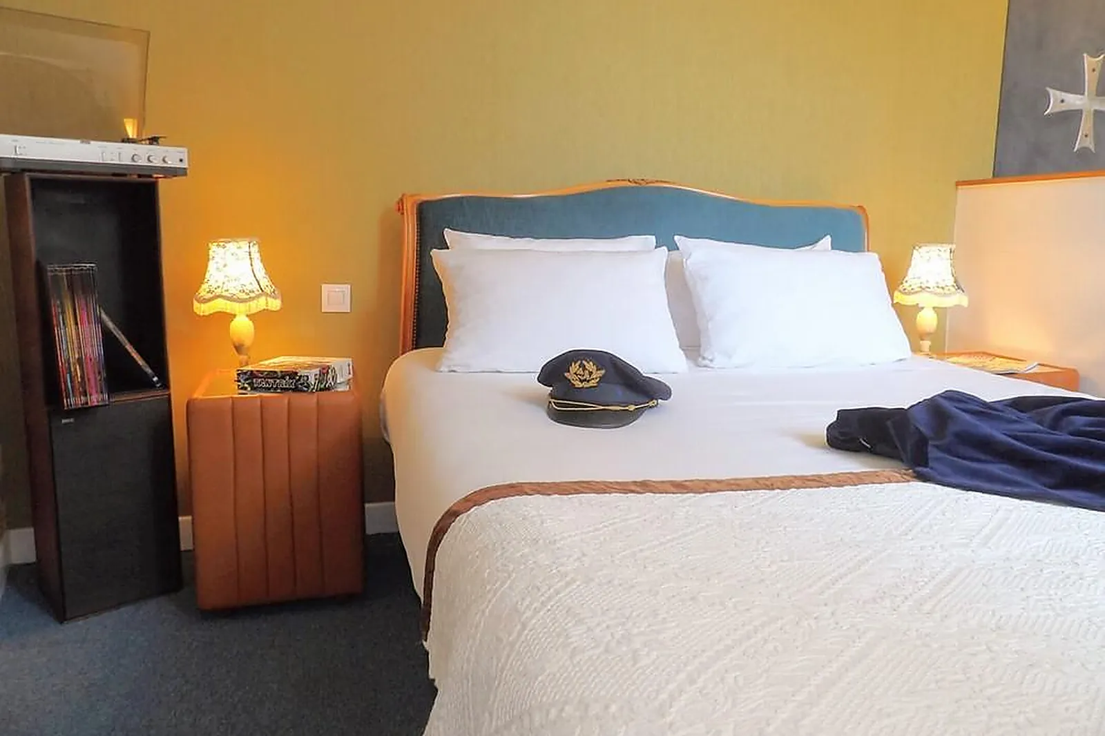 Lieux événementiels, DETECTIVE HOTEL