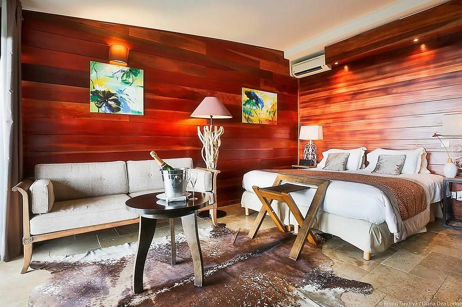 Lieux événementiels, DIANA DEA LODGE