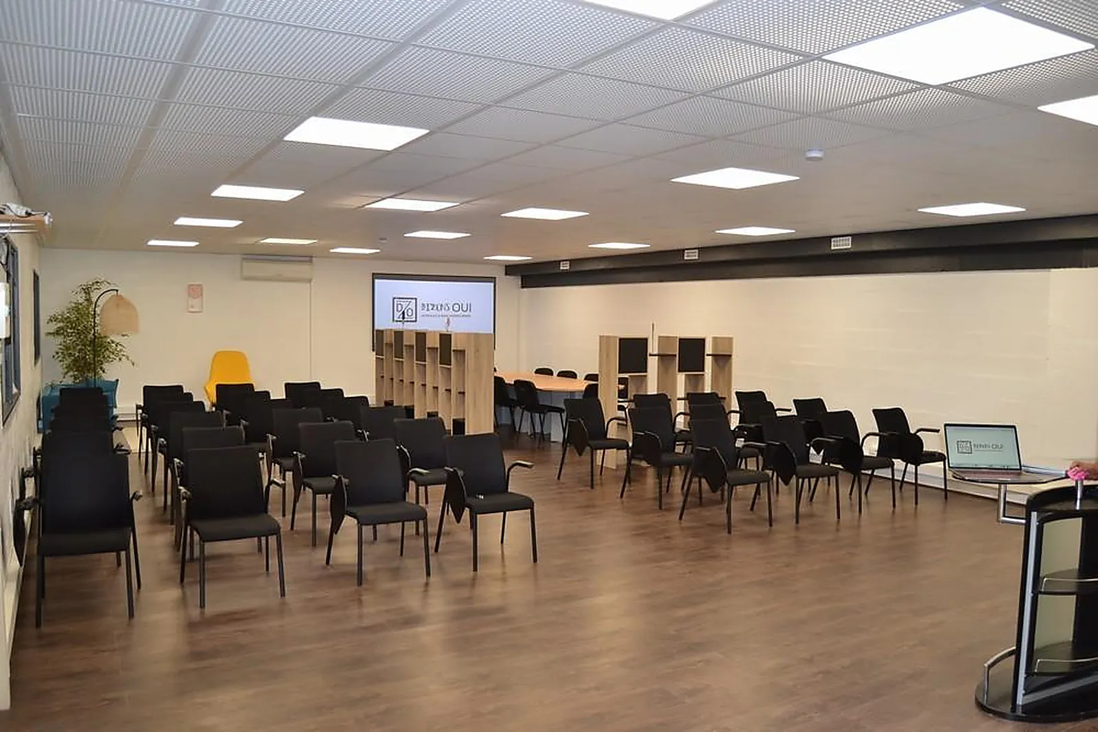 Lieux événementiels, DIZONS OUI