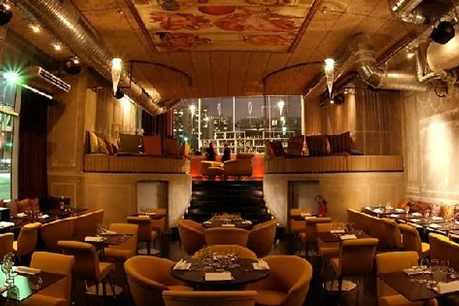 Lieux événementiels, DJOON