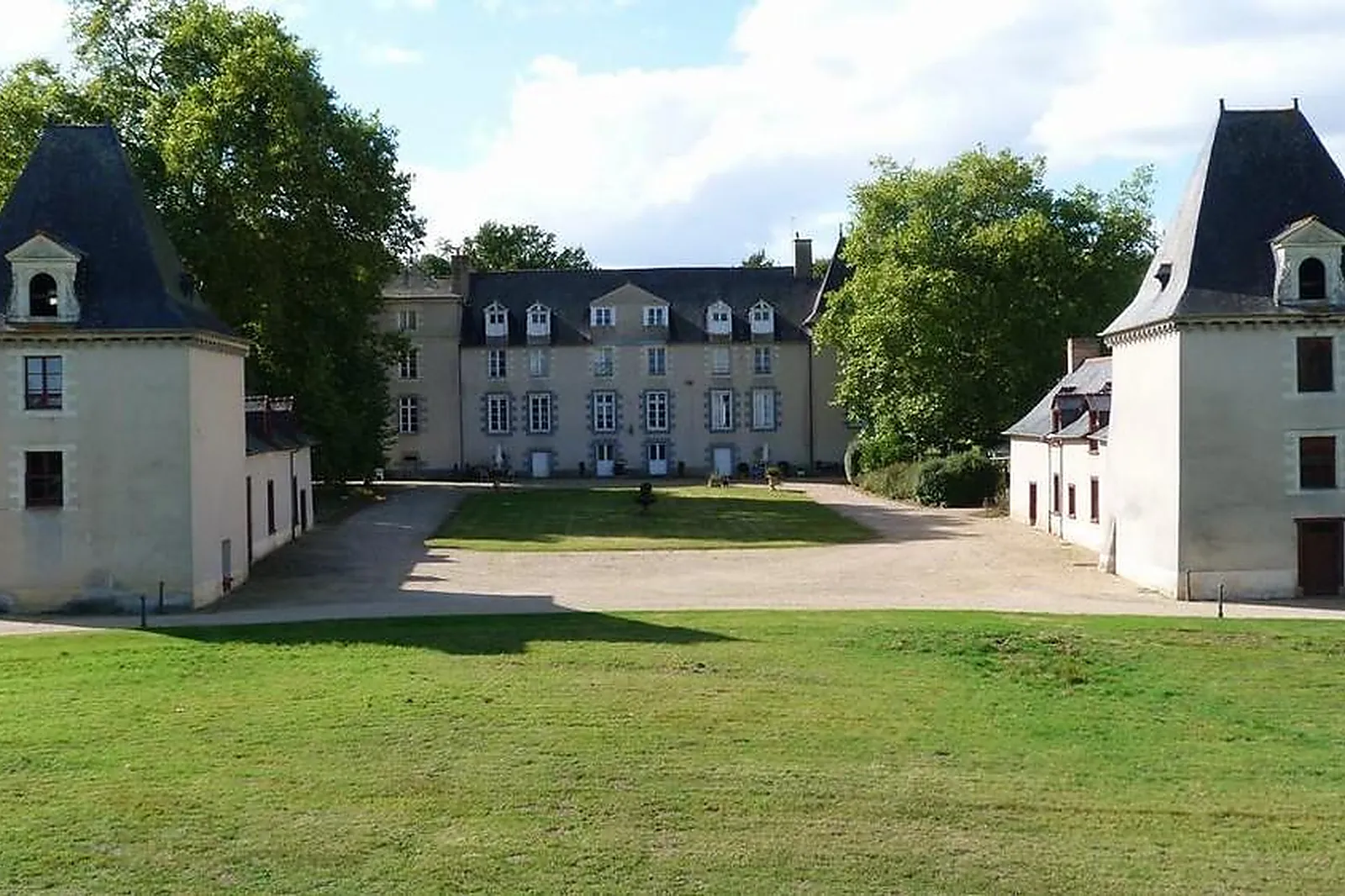 Lieux événementiels, DOMAINE DU GOLF DE LA FRESLONNIERE