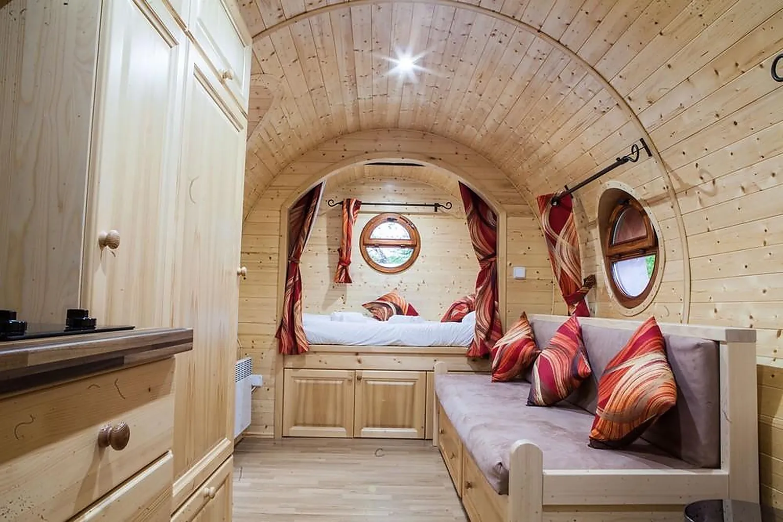 Lieux événementiels, DOMAINE ECÔTELIA