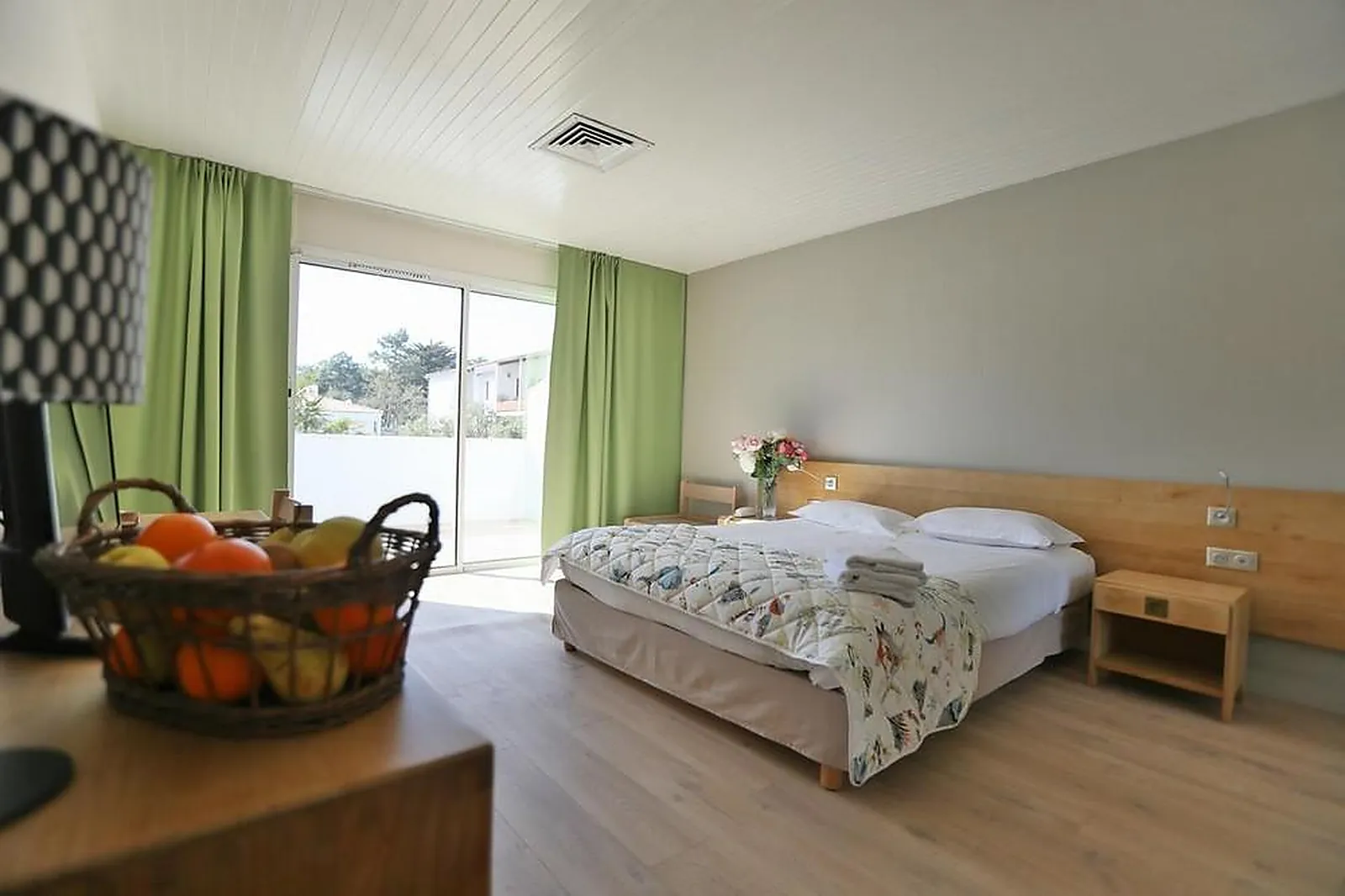 Lieux événementiels, DOMAINE HOTELIER LES GRENETTES