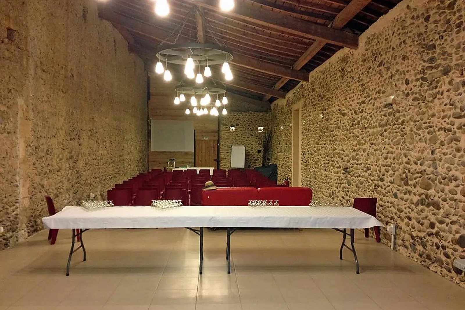 Lieux événementiels, DOMAINE LE MOULIN