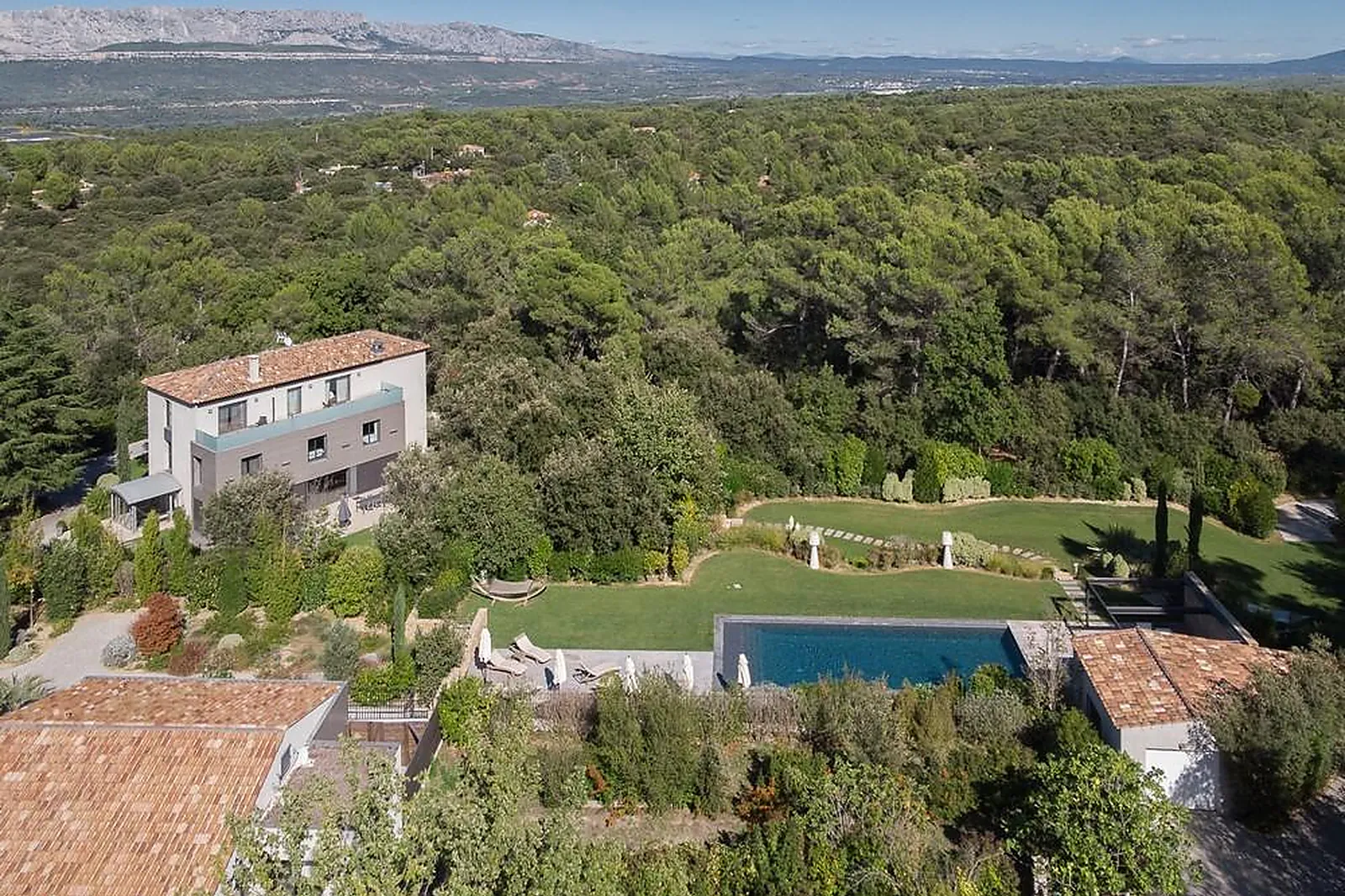 Lieux événementiels, DOMAINE RAMPALE