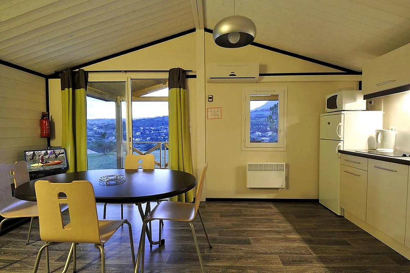 Lieux événementiels, DOMAINE SAINT ESTEVE