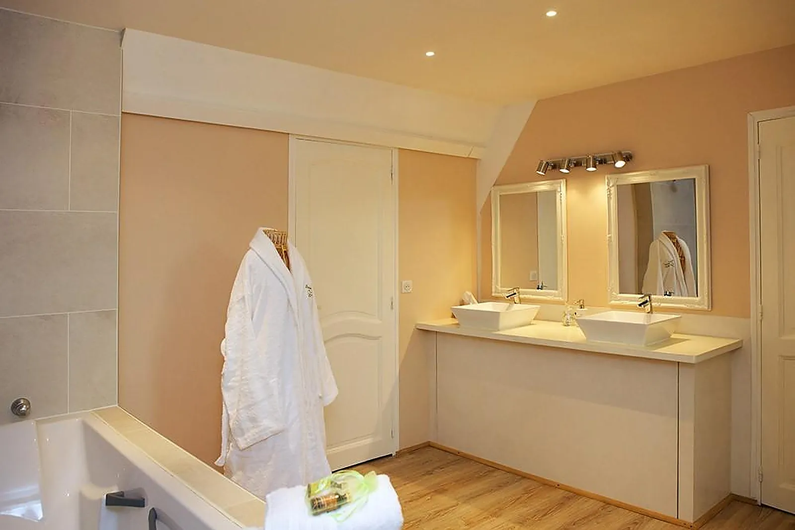 Lieux événementiels, DOMAINE SAINT GERMER