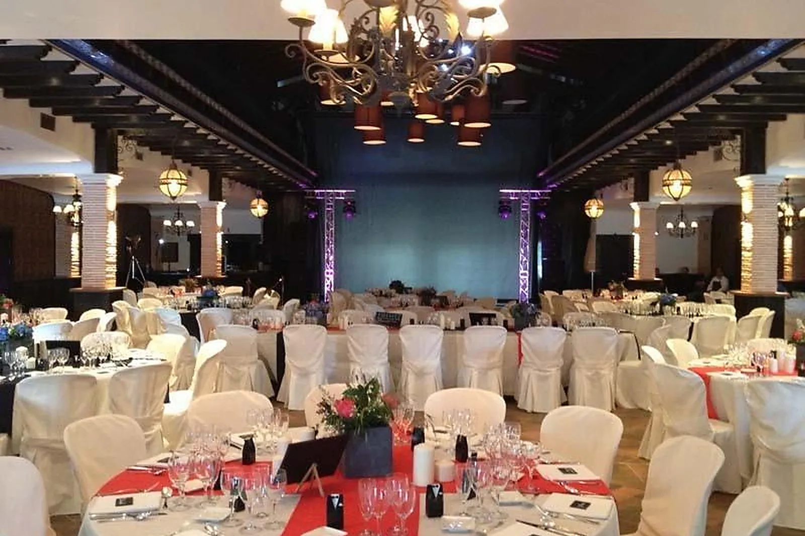 Lieux événementiels, DOMAINE SANTA MARIA