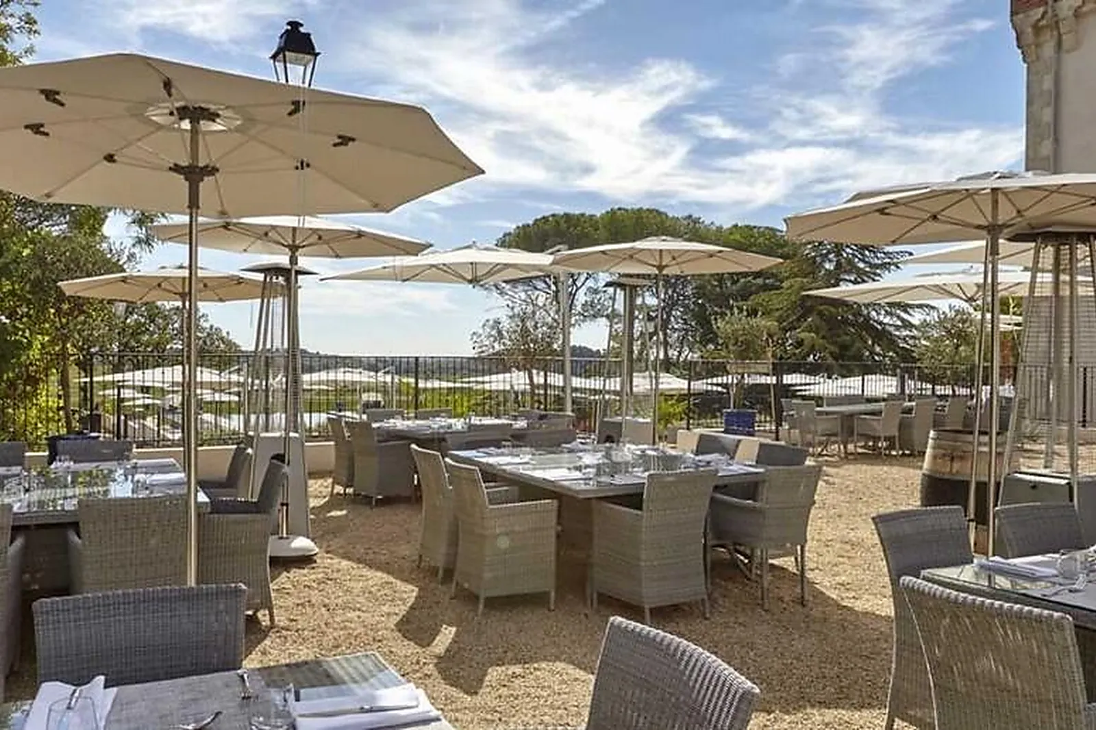 Lieux événementiels, DOMAINE ST PIERRE DE SERJAC