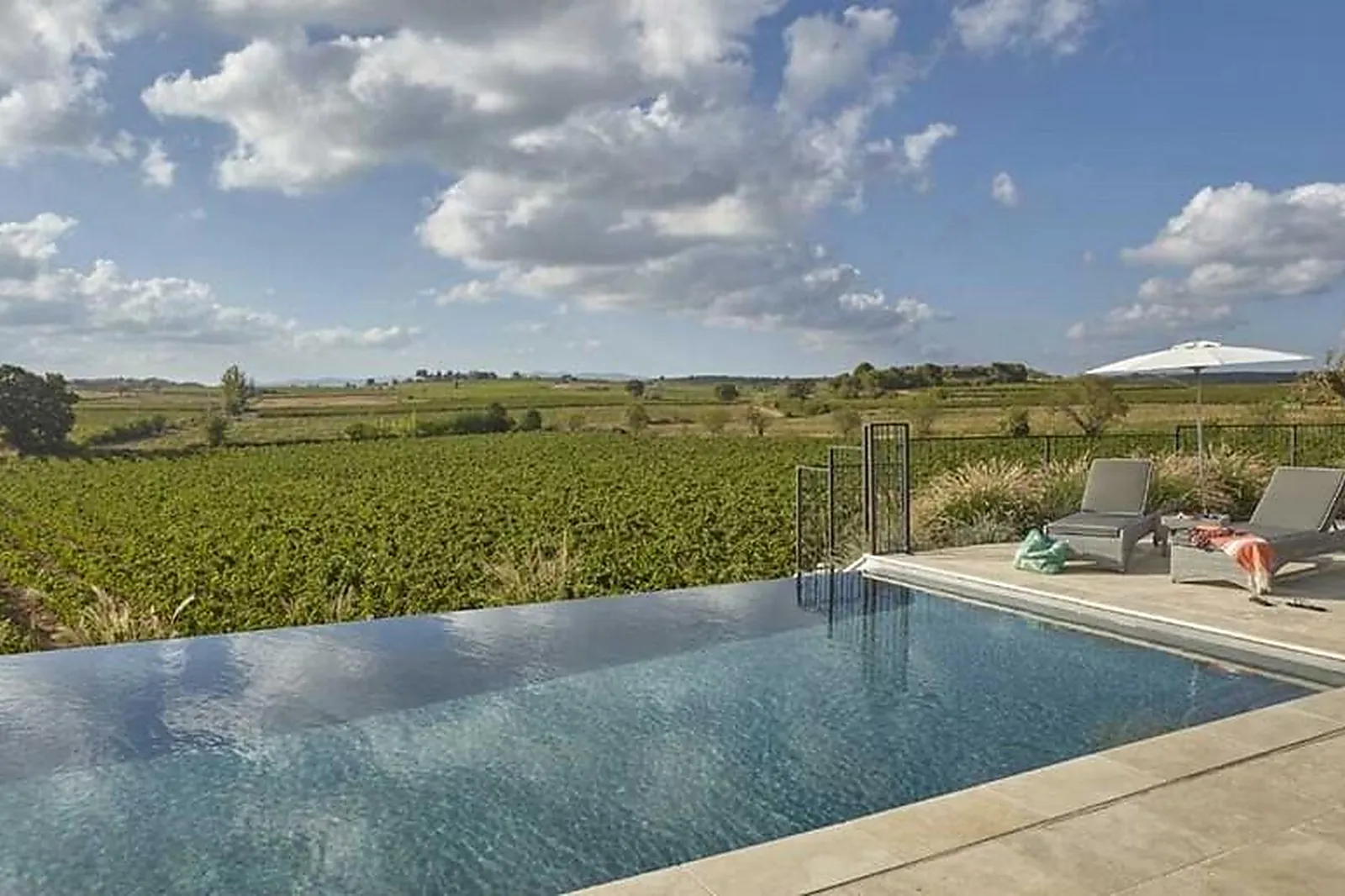 Lieux événementiels, DOMAINE ST PIERRE DE SERJAC