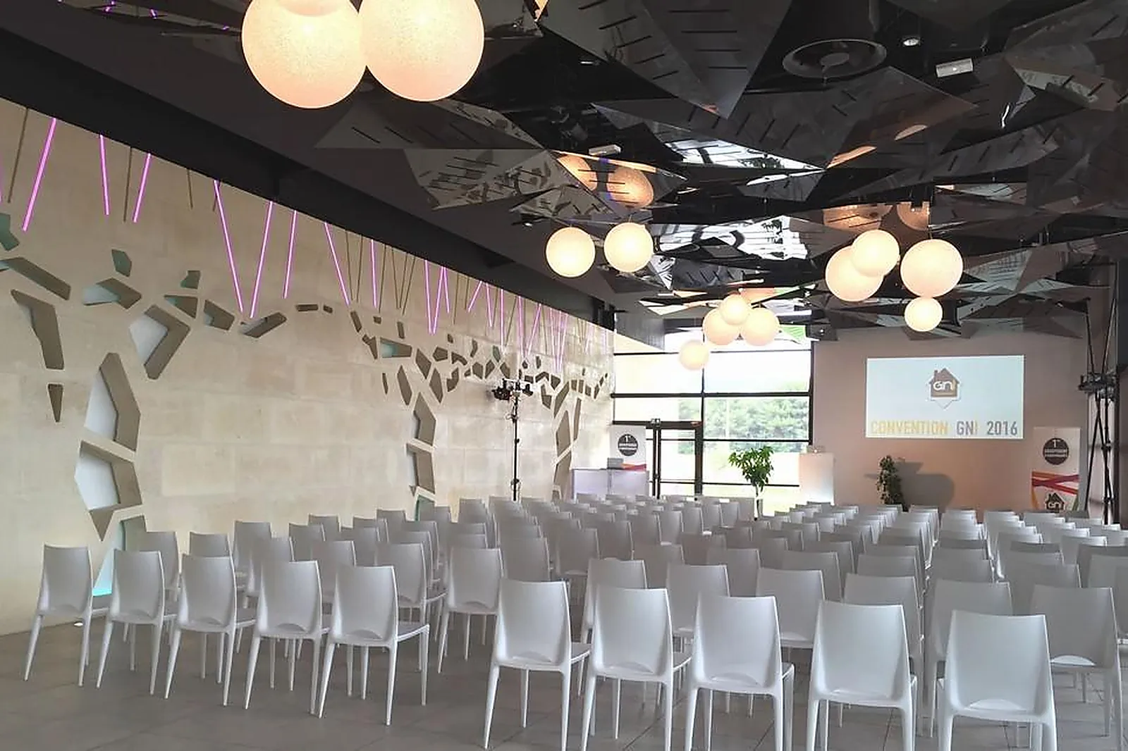 Lieux événementiels, DOMAINE TOURBILLON