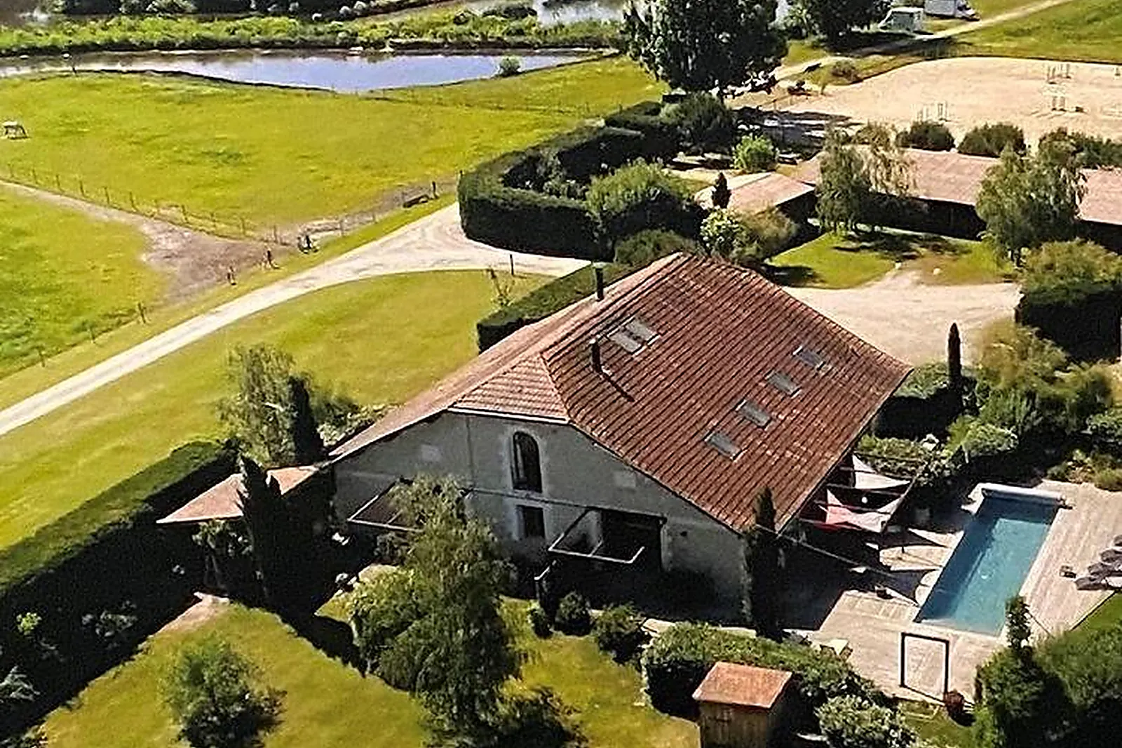 Lieux événementiels, DOMAINE D'ARÈS