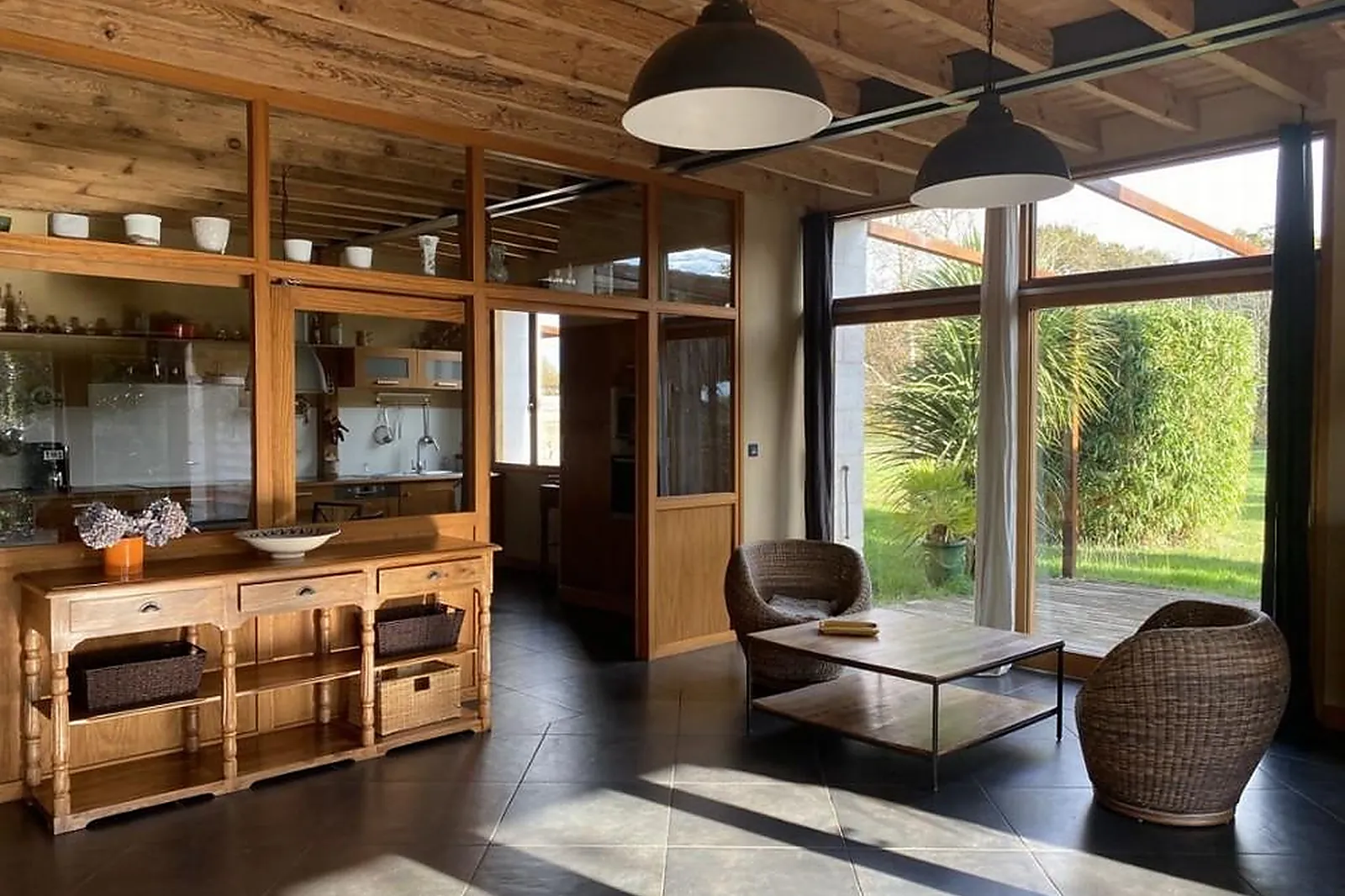 Lieux événementiels, DOMAINE D'ARÈS