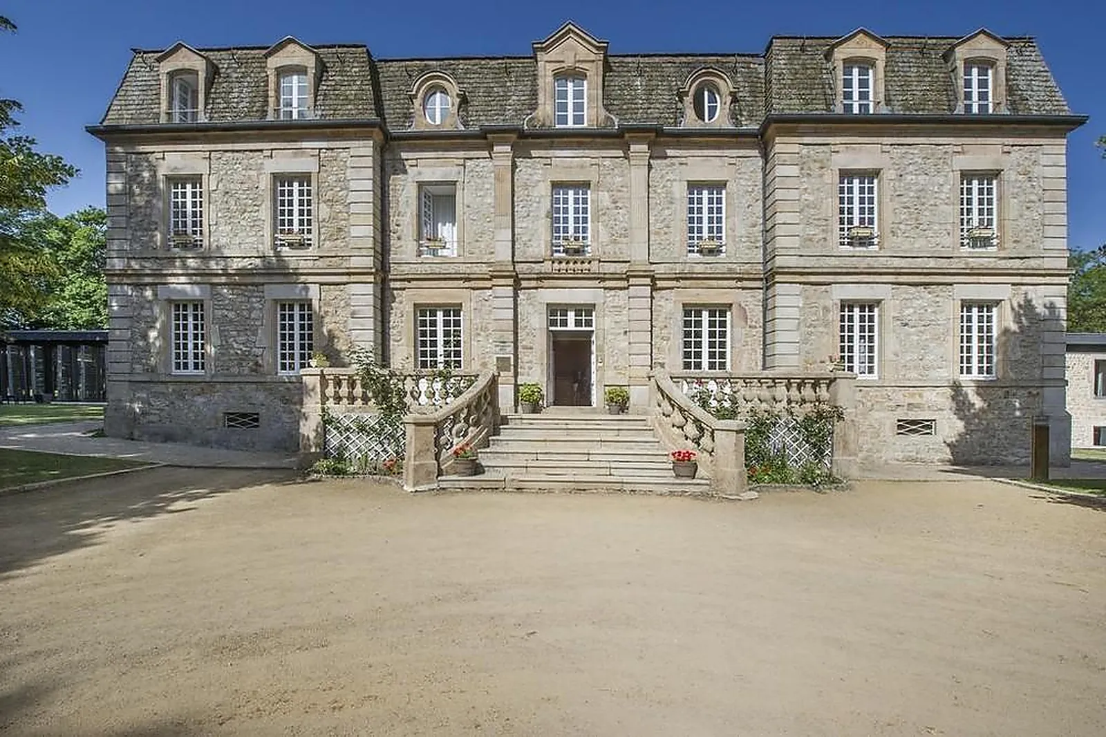 Lieux événementiels, DOMAINE DE BARRES