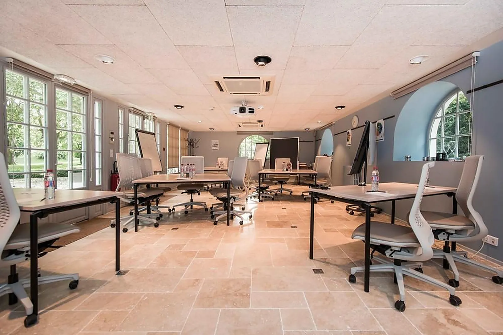 Lieux événementiels, DOMAINE DE CHÂTEAUNEUF