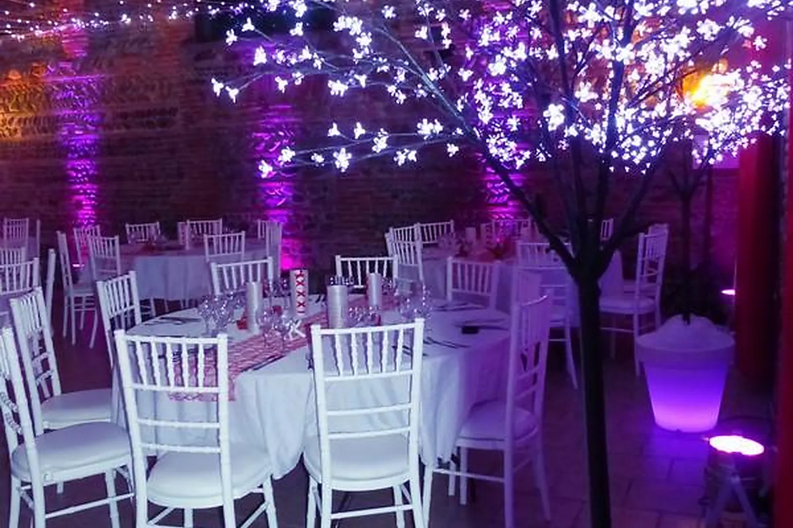 Lieux événementiels, DOMAINE DE COURRÈGES